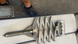 Nietgerät Scherenmechanismus Handwerkzeug Metall gebraucht