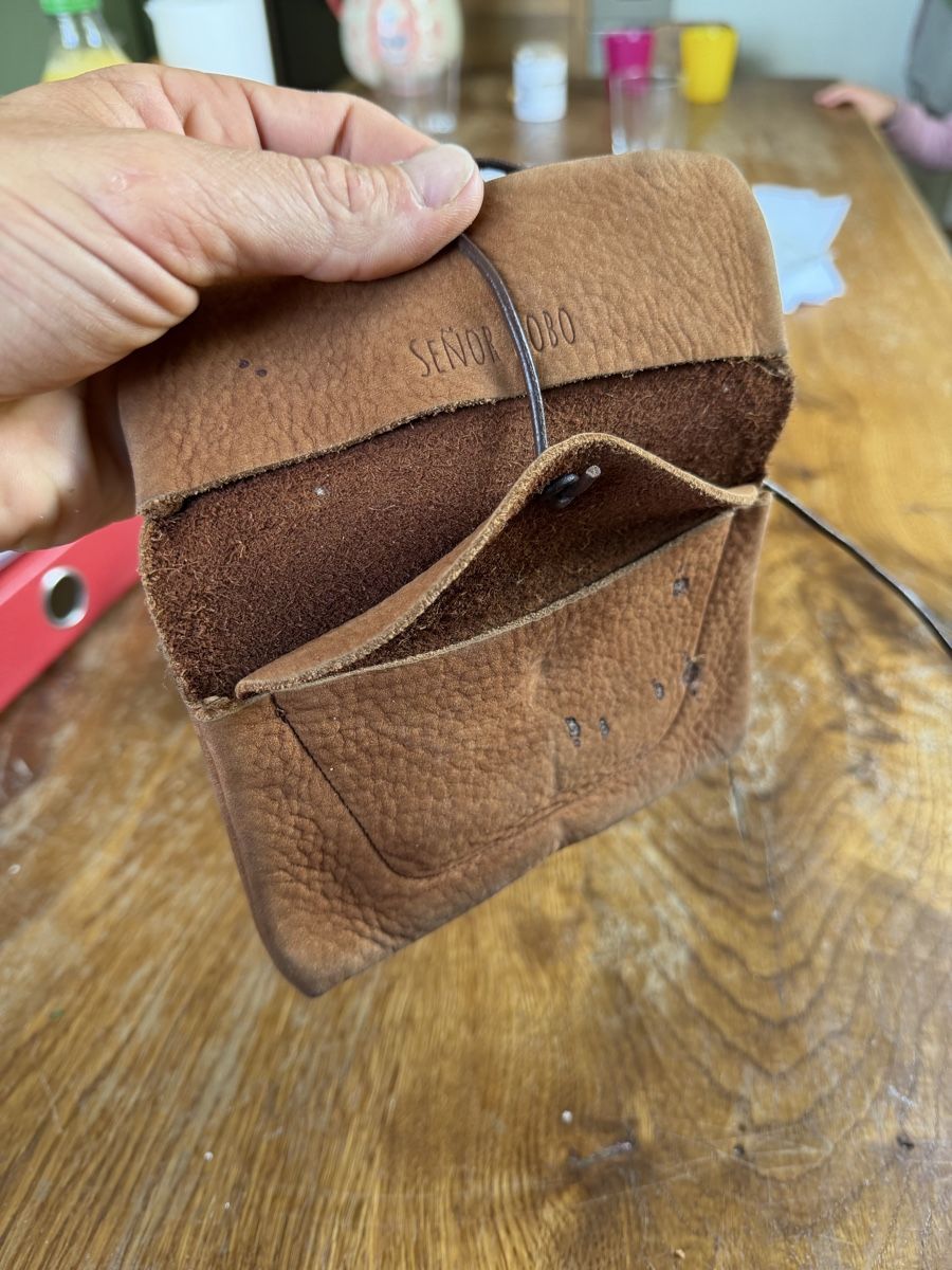 Altri Prodotti per fumatori: Zwei Tabak-Ledertaschen – Usato da Ebmatingen venduto da cb5_8sgx 2