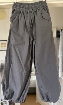 PANTALONS EN COTON! M NOUVEAUTÉ 2026/27