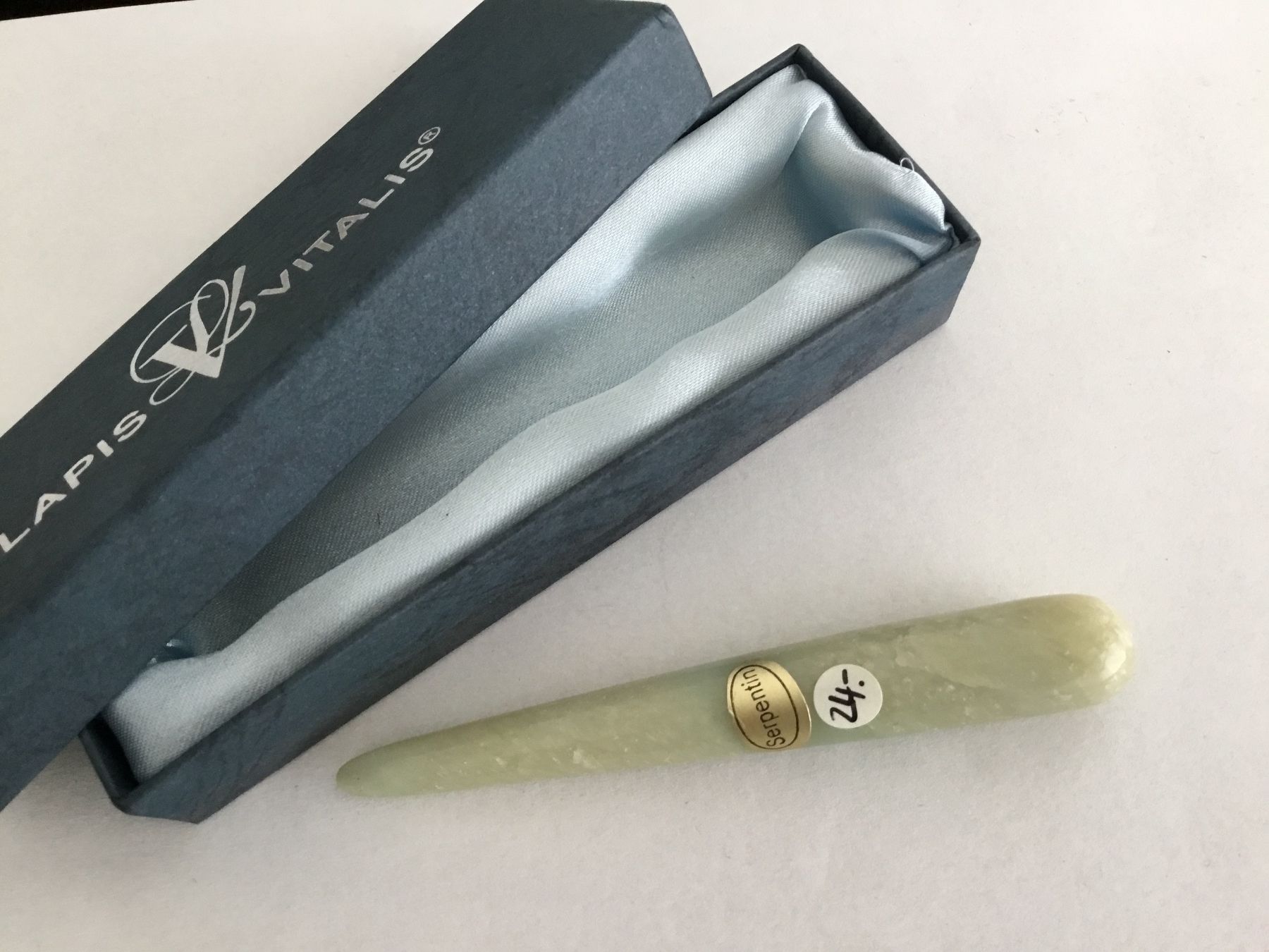 Minerali & Pietre curative: Massage Griffel Serpentin Heilstein – Nuovo e nell'imballaggio originale da Doppleschwand venduto da Fortuna5859