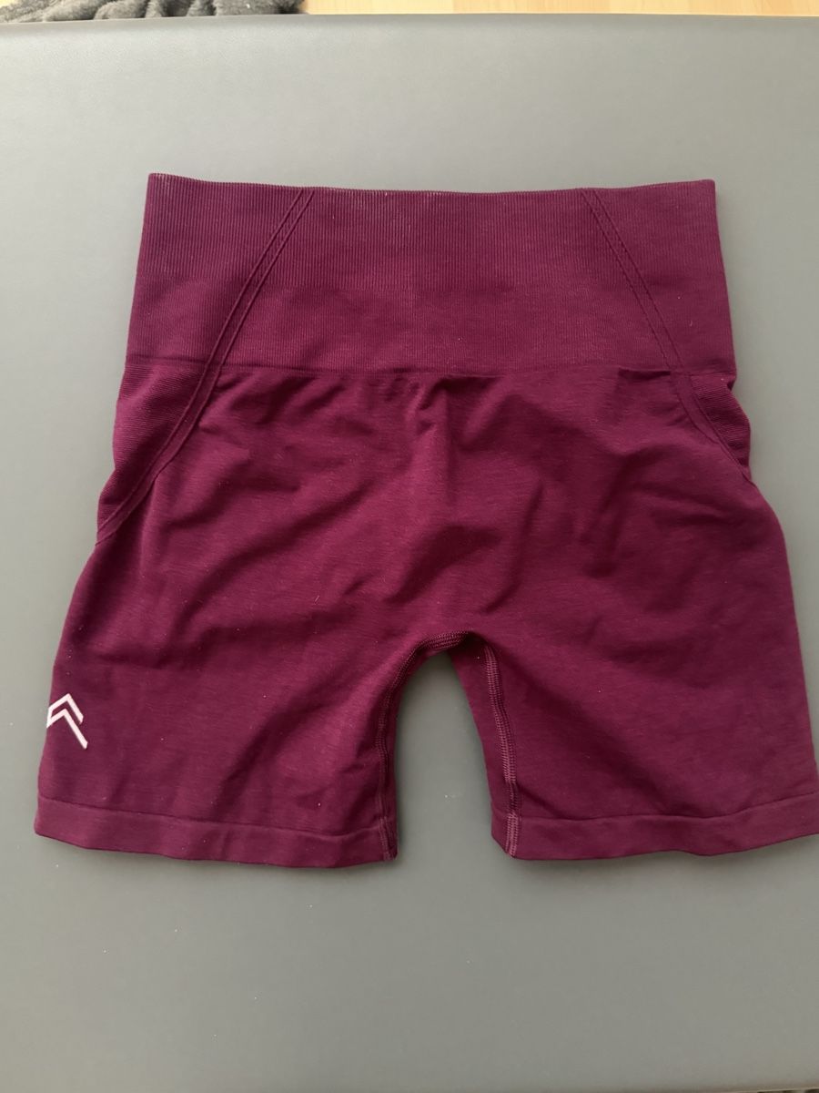Oner Active Leggings: Oner active Shorts Grösse M – Nuovo (secondo la descrizione) da Thierachern venduto da due_ls6w