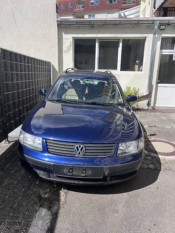 VW Autos: VW Passat Variant - zum Ausschlachten oder Export – Gebraucht aus Basel von laulula