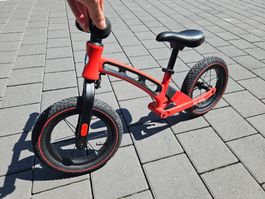 Laufrad / Balance Bike Kleinkind