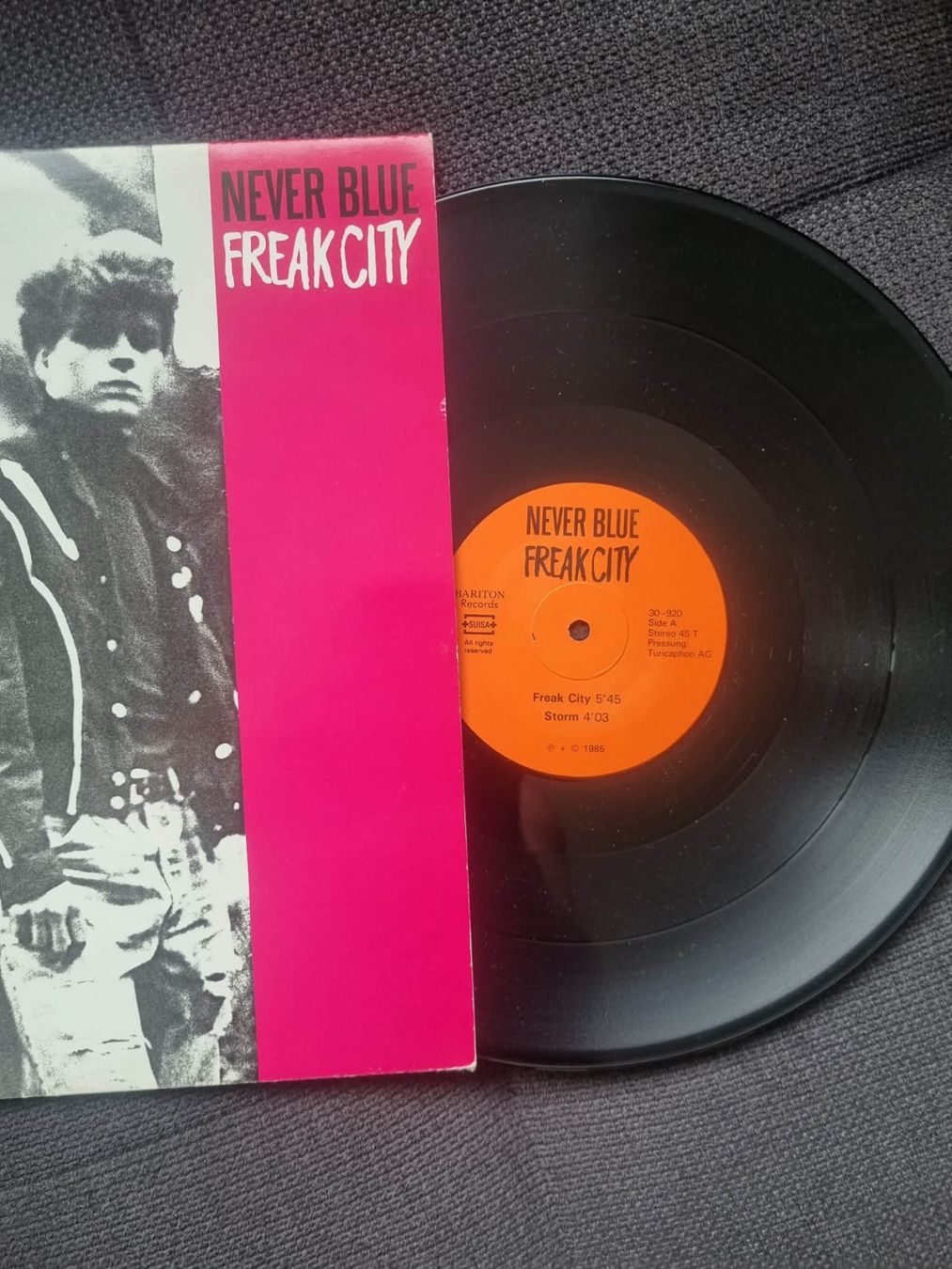 Dischi in vinile: Never Blue – Freak City (12") – Usato da steckborn venduto da veckot 2