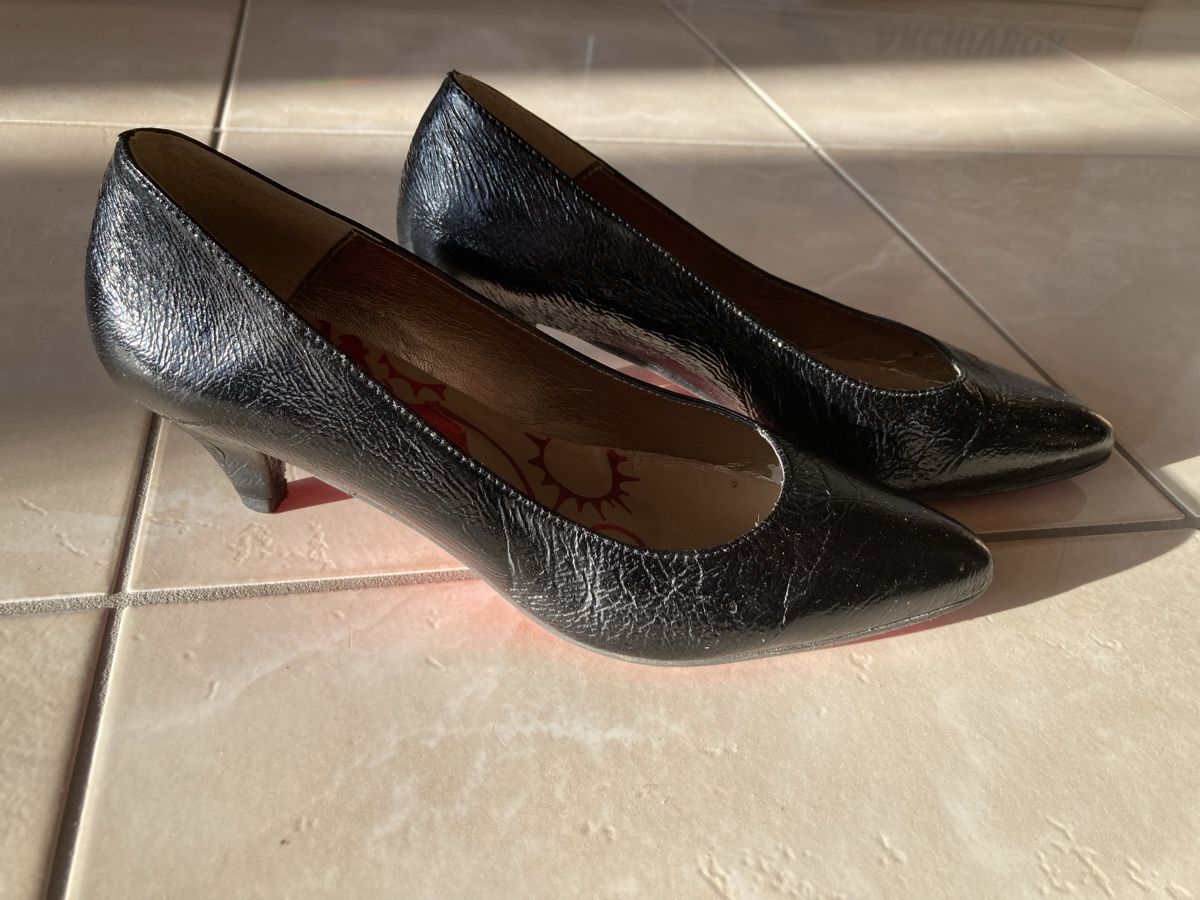 Scarpe da donna: Elegante Joyca Lack-Pumps, schwarz, Gr. 38 – Usato da Vinelz venduto da Viewfinder84 5