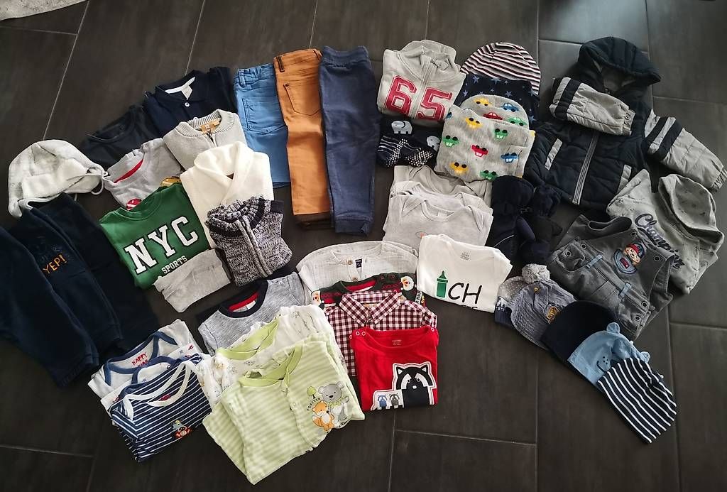 Kleiderpakete & -sets: Jungenkleiderset Grösse 74 – Gebraucht aus Ottenbach von Acki_la