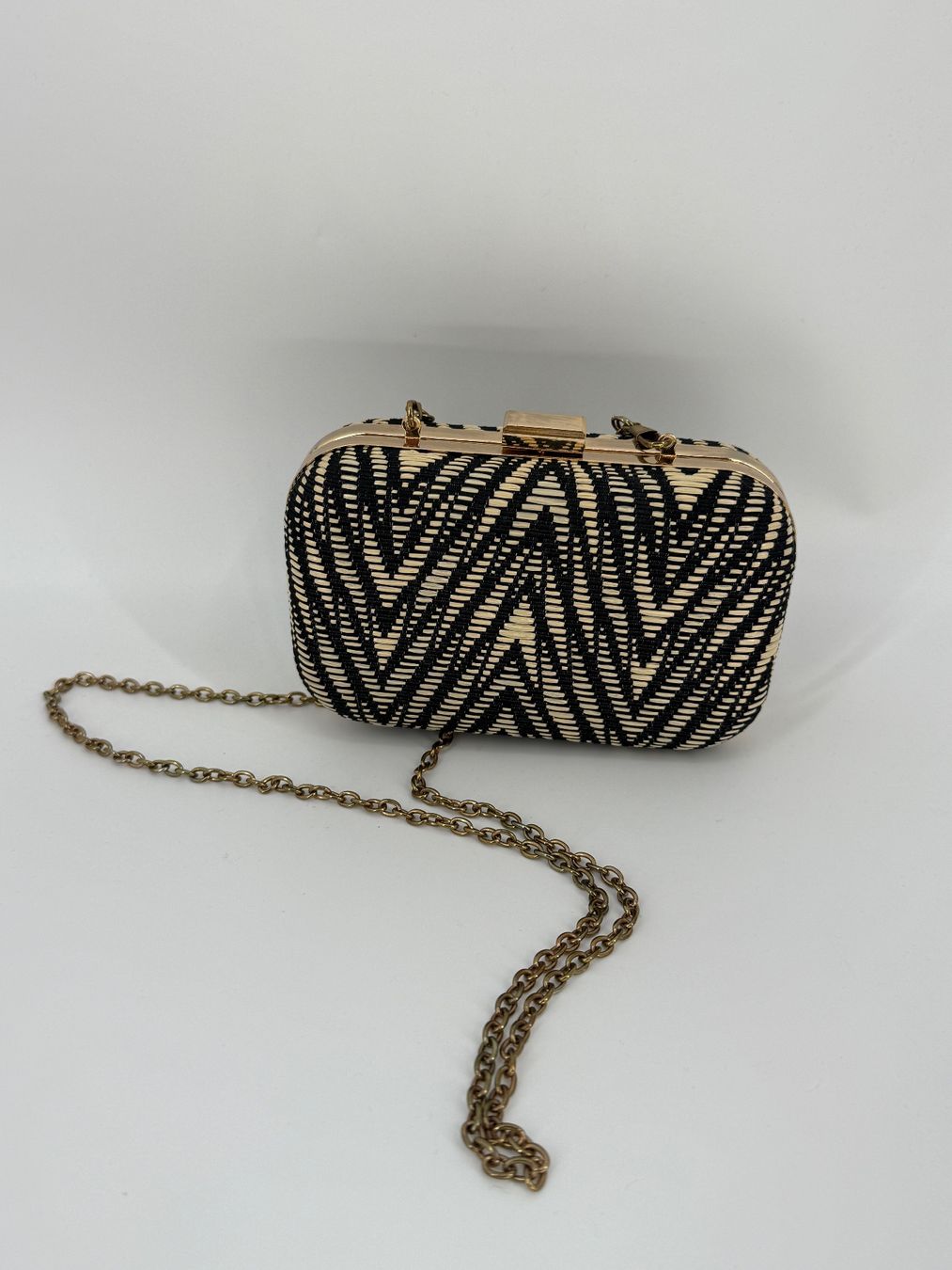Borse da donna: Vero Moda Clutch schwarz/beige – Usato da Auenstein venduto da moin.