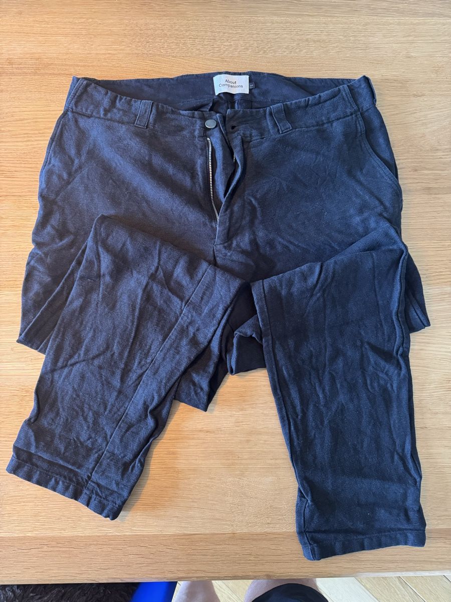 Pantaloni: About Companions Männerhose Leinen – Difettoso da Zürich venduto da sonnic21