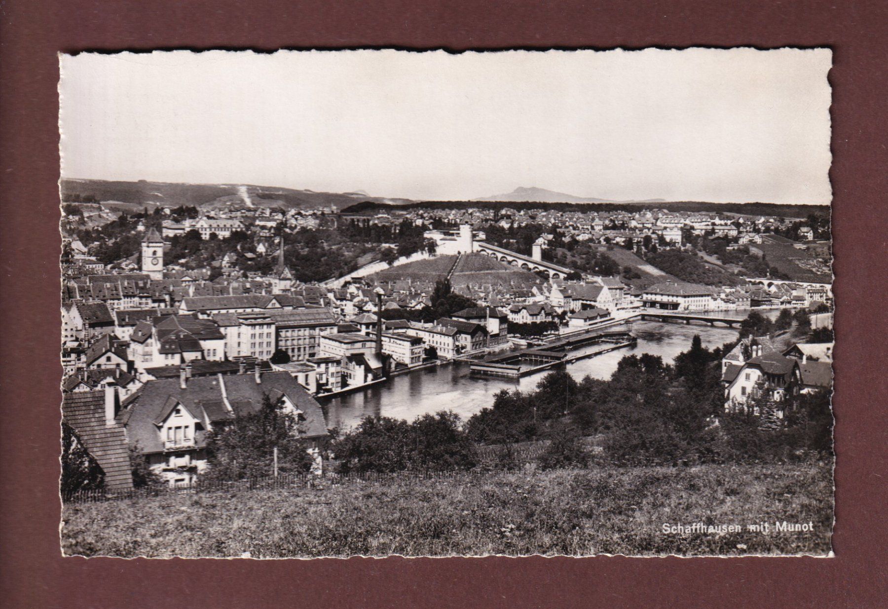 Ansichtskarten: SCHAFFHAUSEN - Teil mit Munot – Gebraucht aus Pully von nicecards-shop