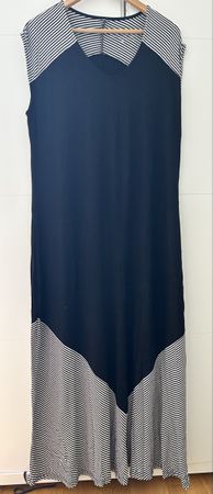 Damen Kleid Maxilänge schwarz/weiss gestreift Grösse XL