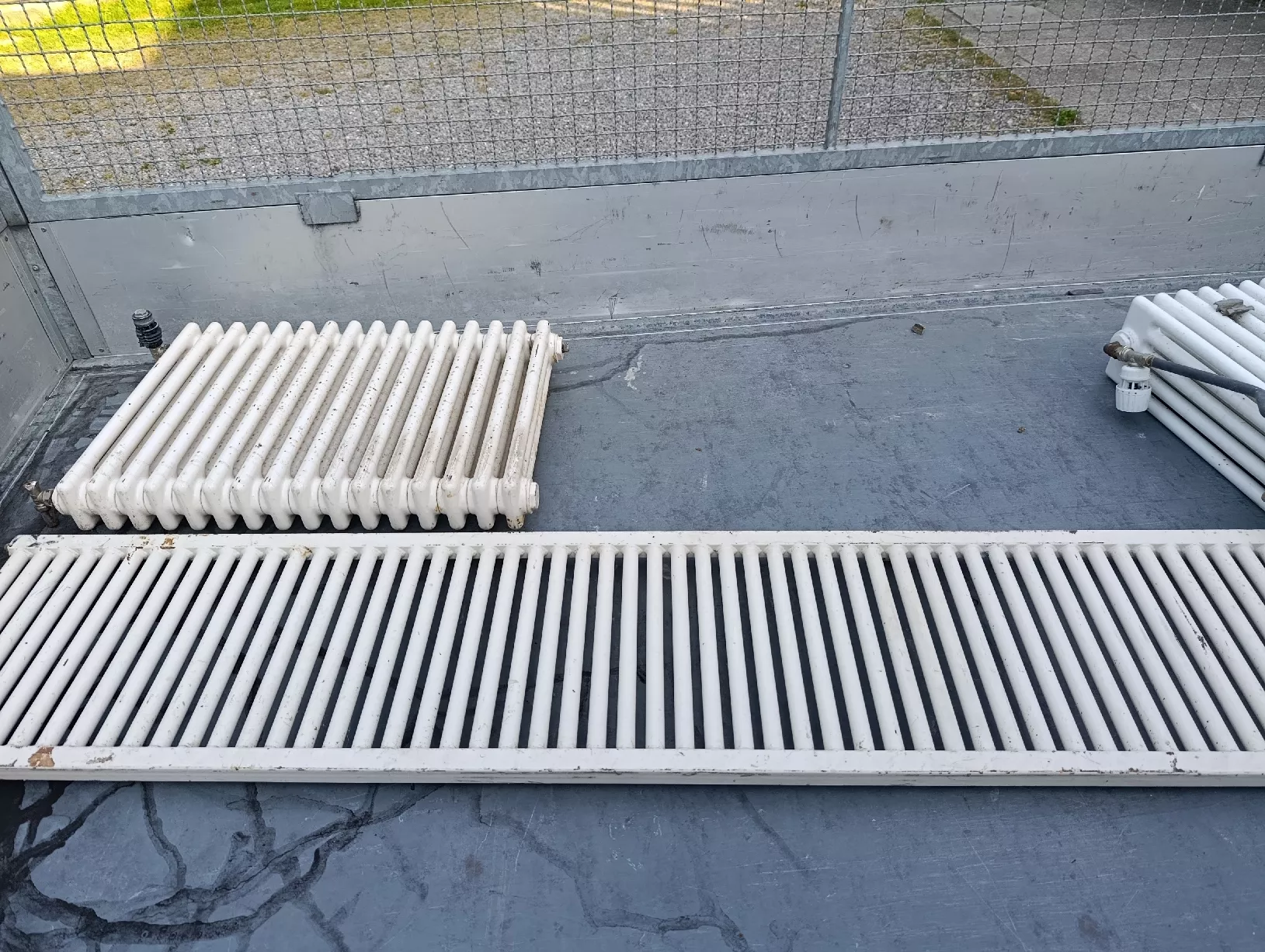 Heizgeräte: radiateur  – Gebraucht aus Sorens von Fano