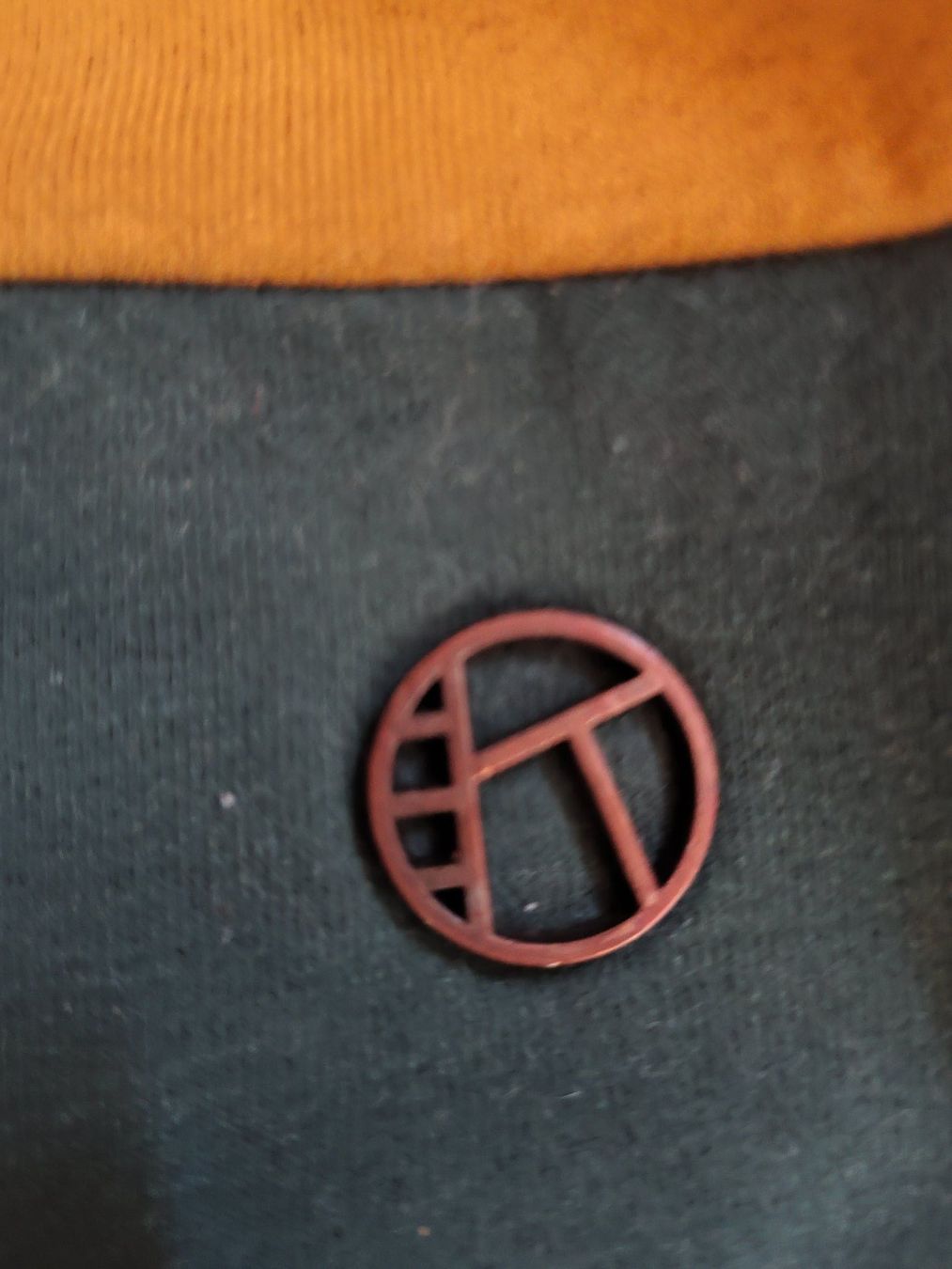 Pullover & Sweatshirts: Hoodie von Kazane – Gebraucht aus Tegerfelden von jea_f5xk 1