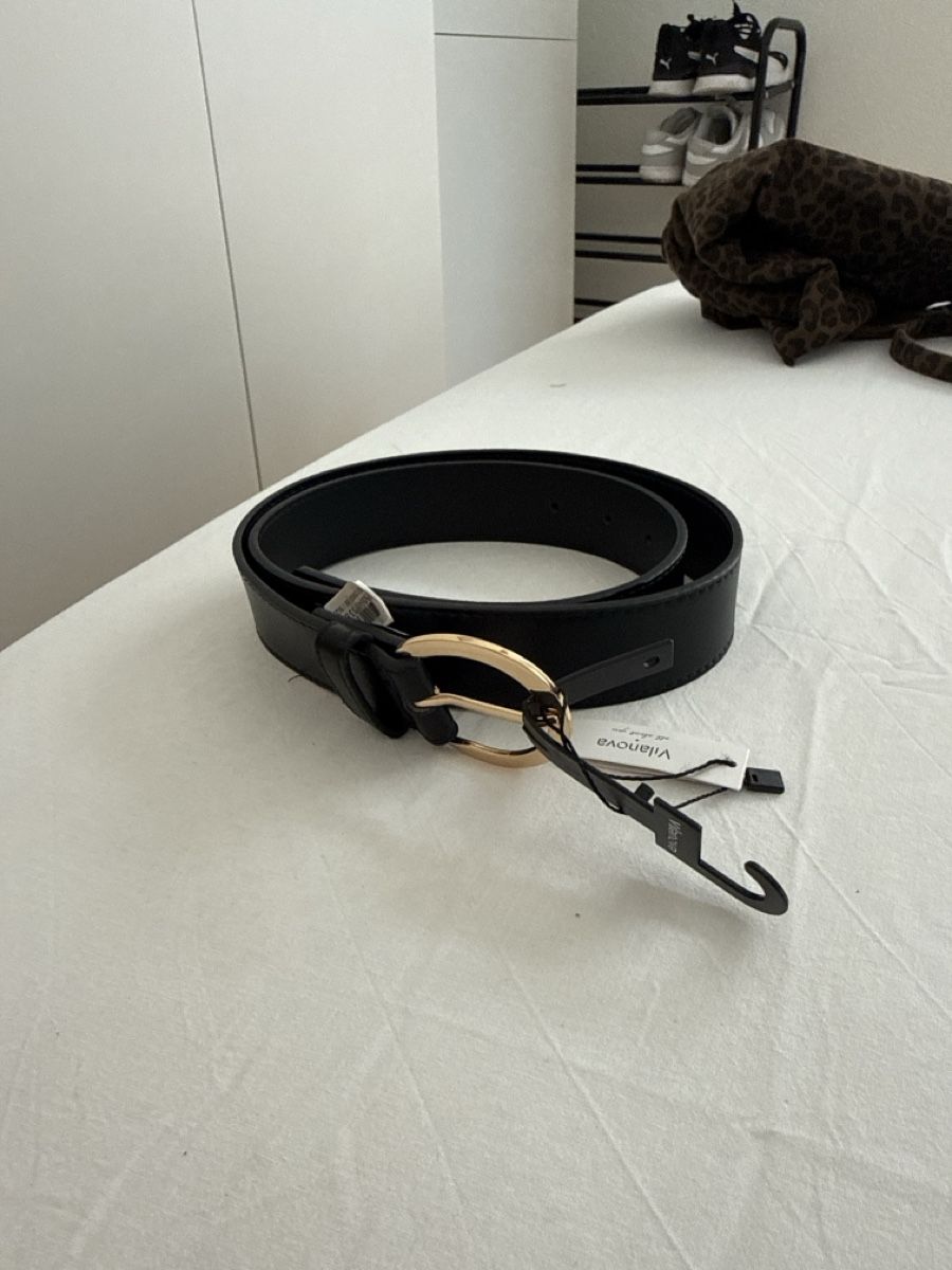 Ceintures: Belt – Neuf avec emballage d'origine à Nebikon par Preloved_bykelly