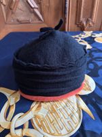 100 % Wolle Mütze Zustand: perfekt Farbe: schwarz und orange
