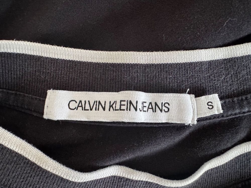 Maglioni & Felpe: Langarmshirt Calvin Klein – Usato da Arbon venduto da flowerandfound 2