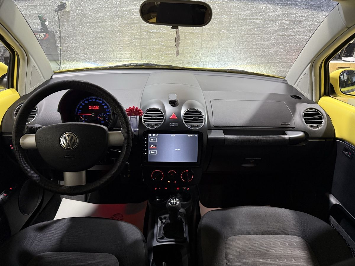 VW Automobili: Vw New Beetle 1.8 Turbo 20V – Usato da Gisikon venduto da SKR-F10 6