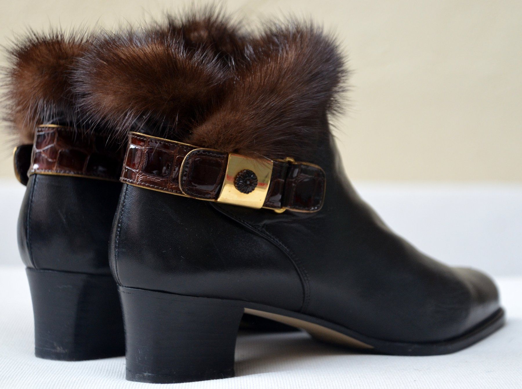 Scarpe da donna: Venezia Stiefeletten / bottines .38.5 – Usato da Collonges venduto da arashee 8
