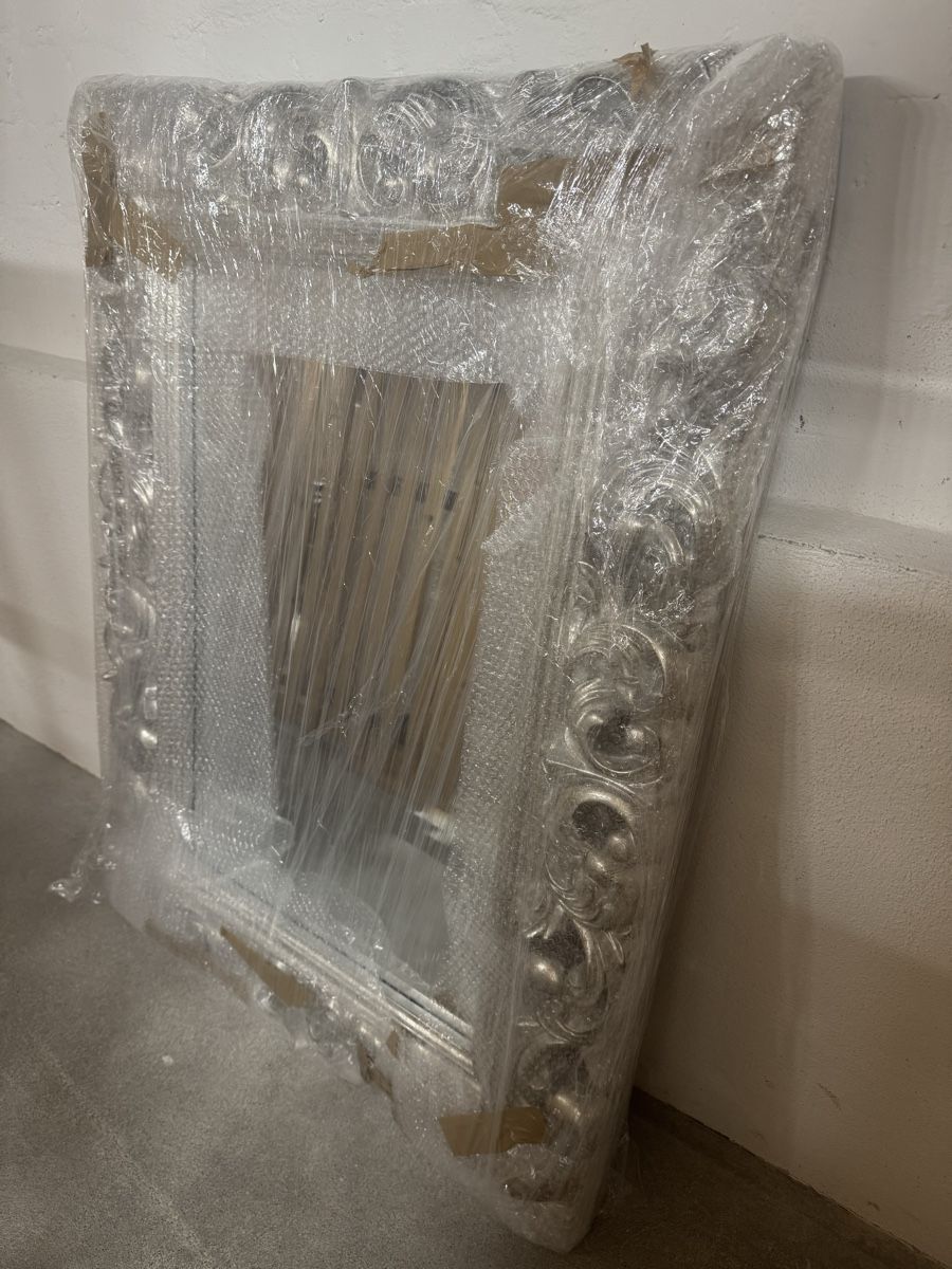 Specchi: Large Mirror for living room – Usato da Zug venduto da lev_756v