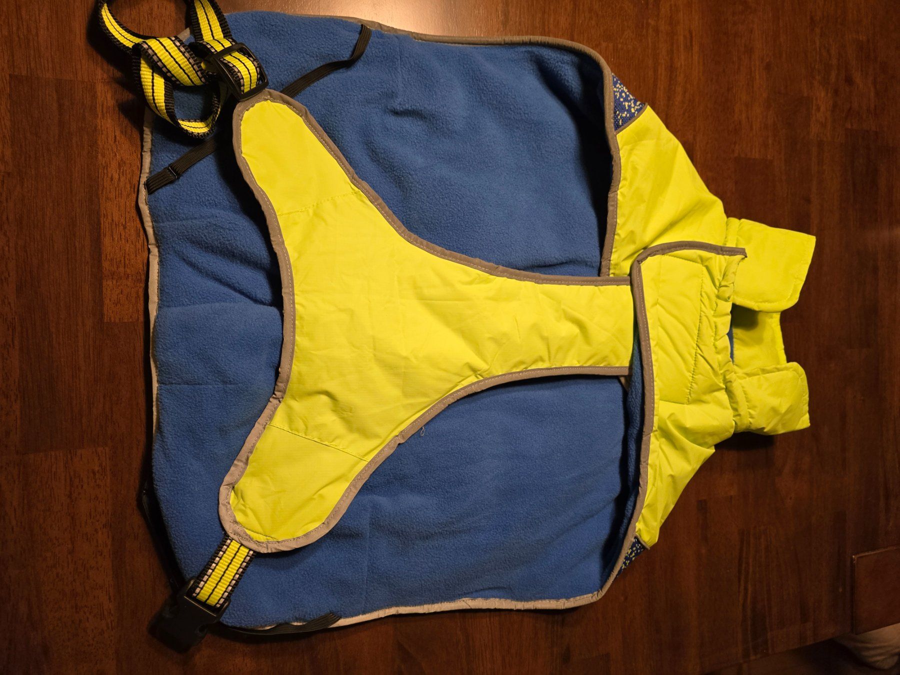 Abbigliamento: Wintermantel DogsCreek Gr  54 – Nuovo (secondo la descrizione) da Hämikon venduto da Raj_k72y