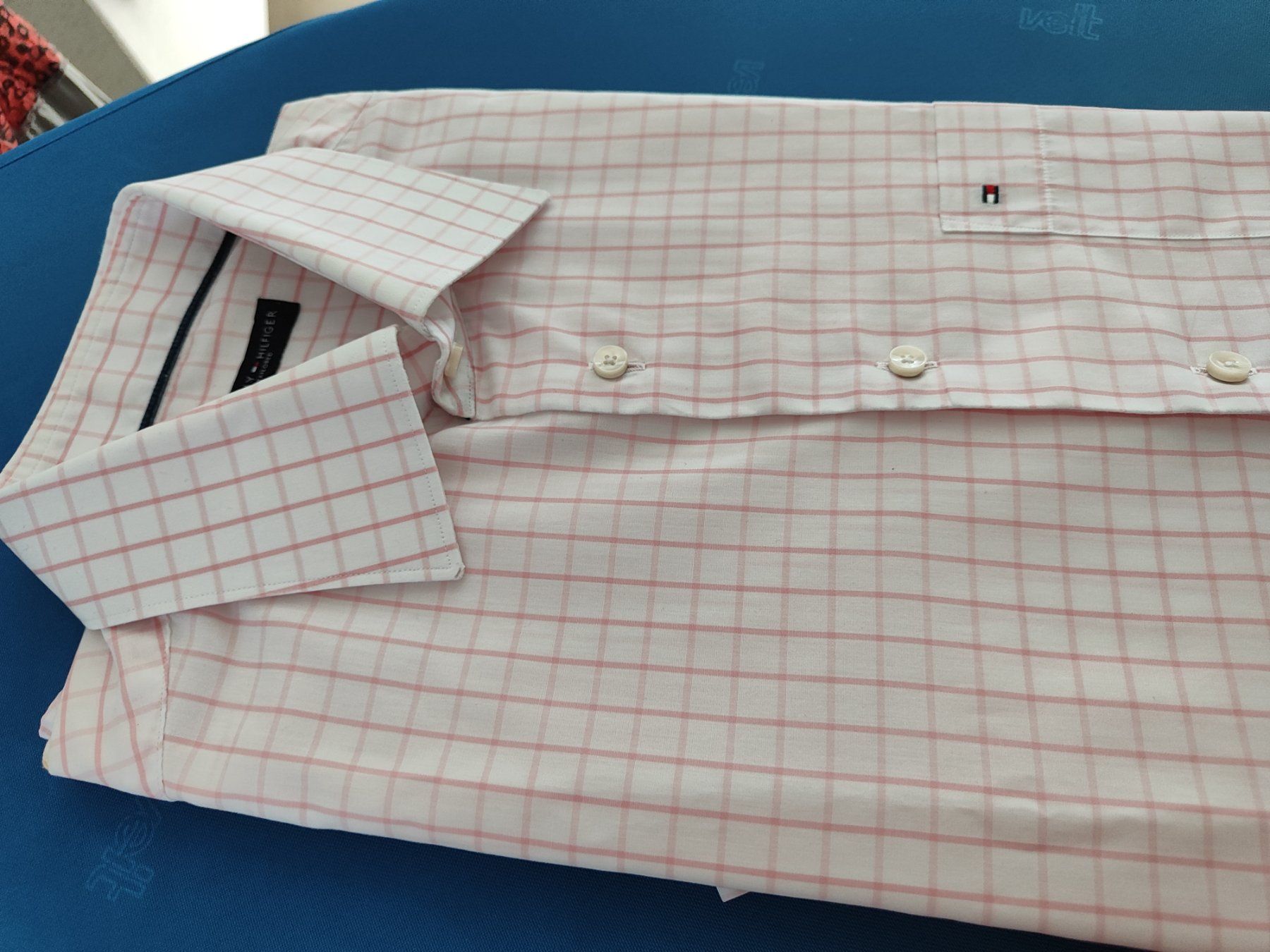 Tommy Hilfiger Camicie: Hilfiger kurzarm hemd GR 40 – Usato da Langnau am Albis venduto da Judithsebi 3