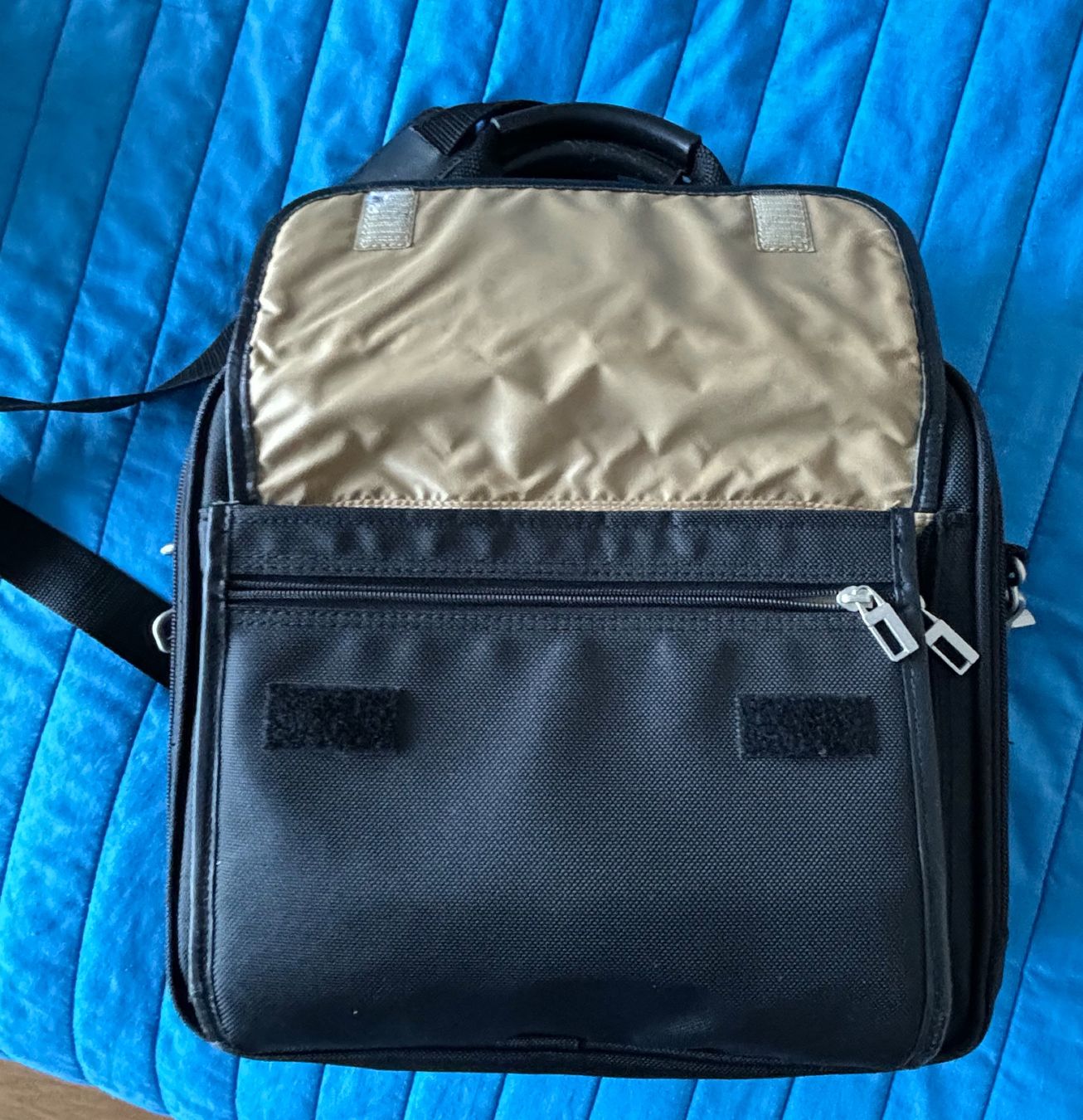 Lancel Borse: LANCEL PARIS, Elegante borsa nera -multifunzionale – Usato da PARADISO venduto da pin_vlj8 4