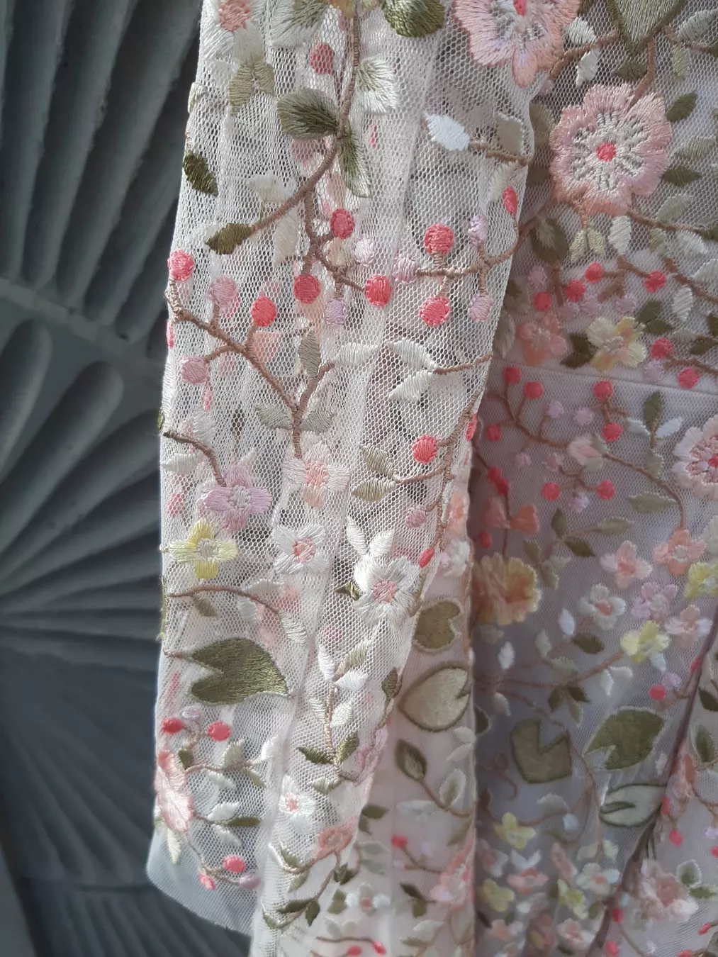 Kleider: Luxus Kleid Needle & Thread – Neu (gemäss Beschreibung) aus Bern von Preloved_NILE_4.Sale 4