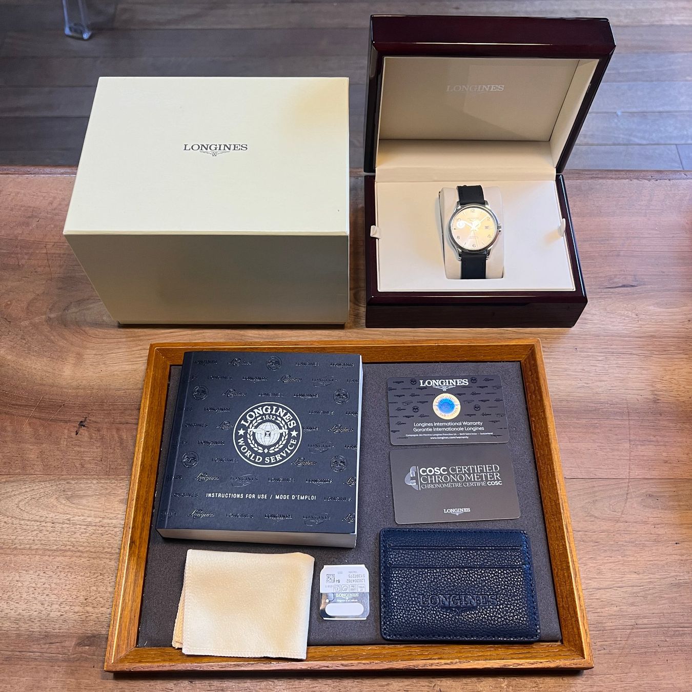 Longines Uhren: Longines Record Automatic Date Full Set Full Set L2.820.4.76 – Gebraucht aus Carouge GE von Watchaser 9