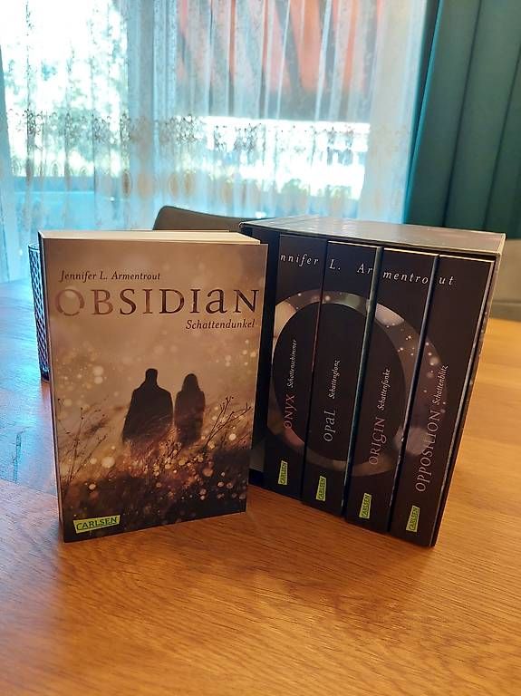 Livres: Obsidian Reihe Schuber – D'occasion à Enggistein par ang_lyw6 1