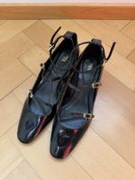 Ballerinas mit Absatz