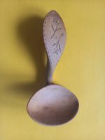 Cuillère à crème en bois sculpté à suspendre - Fleurs