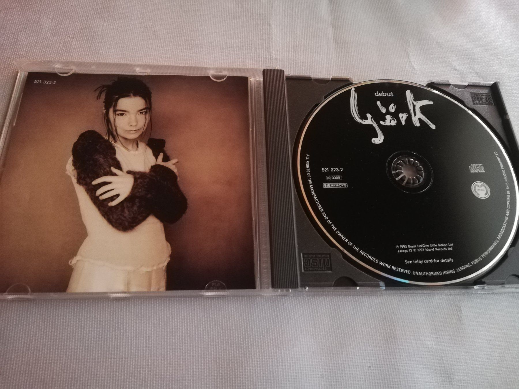 CD: BJÖRK - DEBUT – Usato da Bern venduto da Vinylsound.ch 2