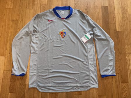 FC Basel Trikot neu mit Etikette!