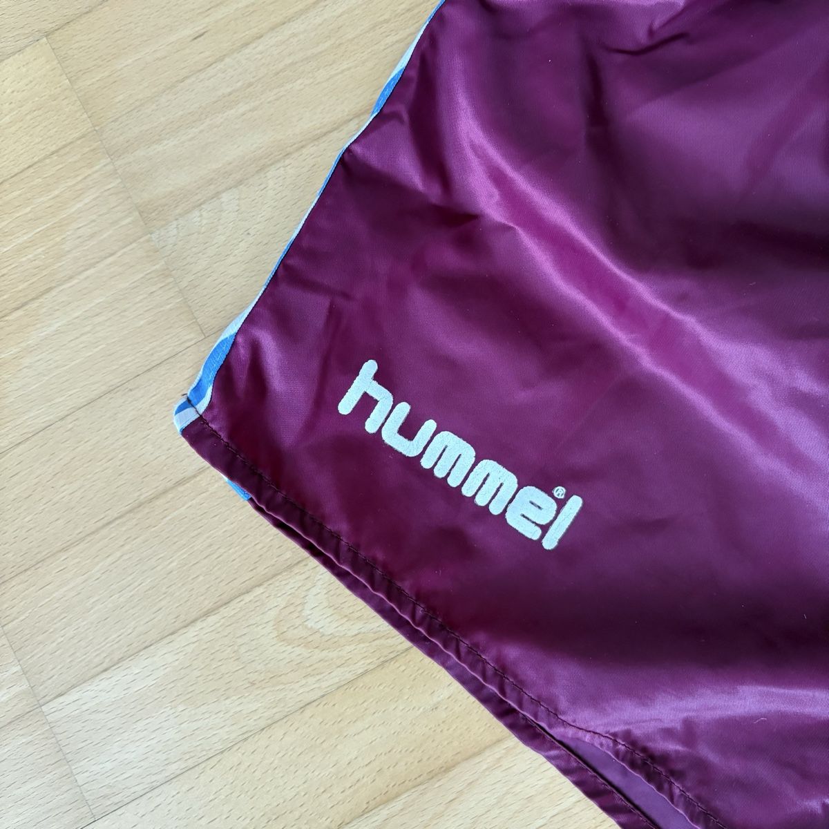 Hummel Leibchen & Hosen: Aston Villa Hose Vintage Hummel 70s – Gebraucht aus Winterthur von LaBodega 2