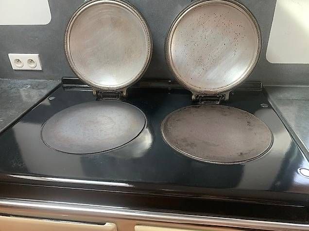 Aga Cucine: Cuisinière AGA Total Control / T3 – Usato da Meilen venduto da Boosundara 1