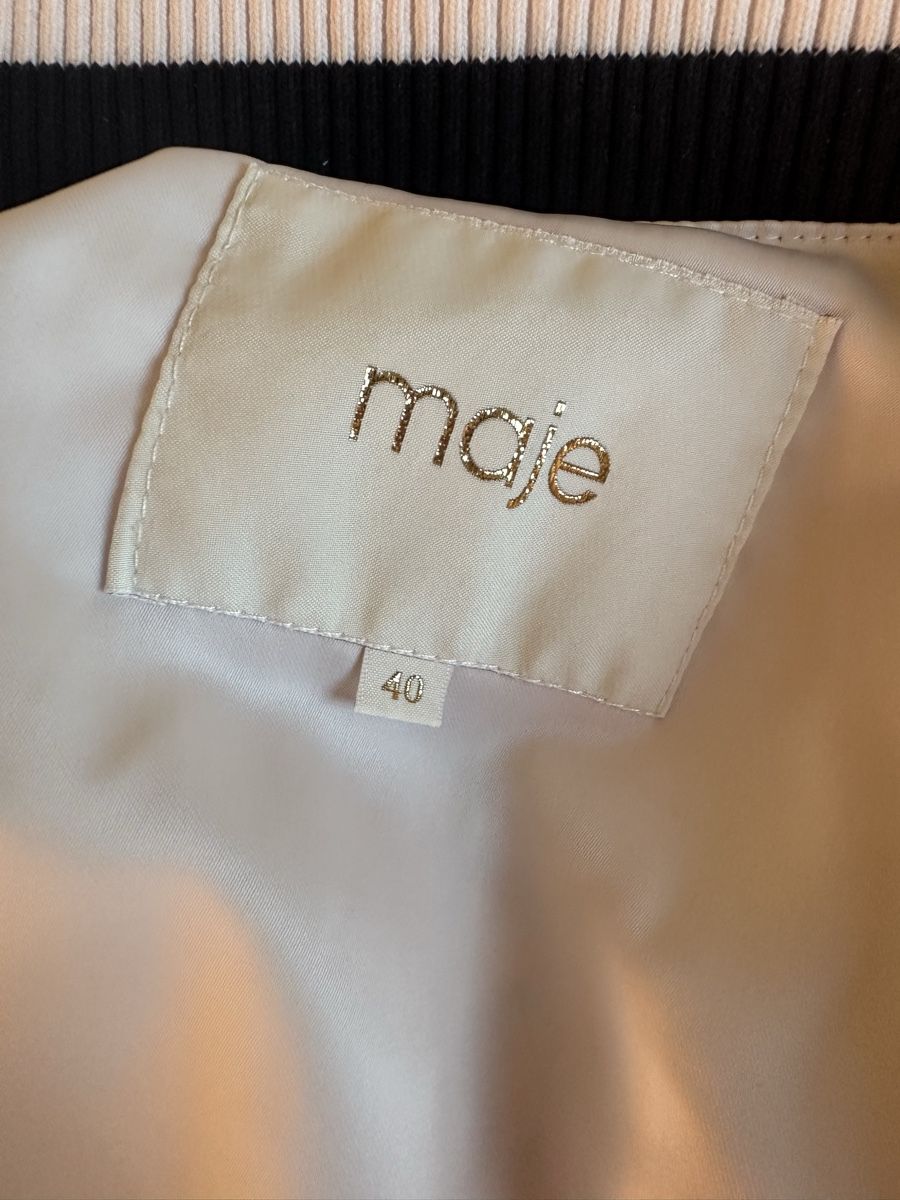 Maje Giacche: Bomber Maje à perroquet et fleurs brodées, taille 40 – Usato da Châtelaine venduto da Alexandra.jankowski 1