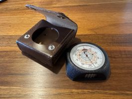 Thommen Höhenmesser 5000m mechanisch mit Ledertasche