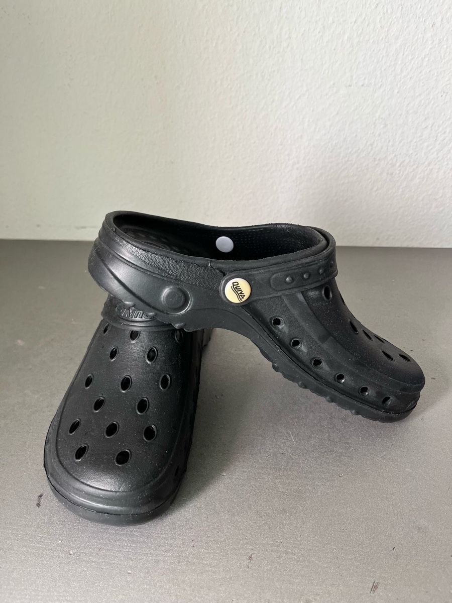 Scarpe da uomo: Chaussures QUIVA noires pointure 37/38 – Usato da Vevey venduto da jade1800