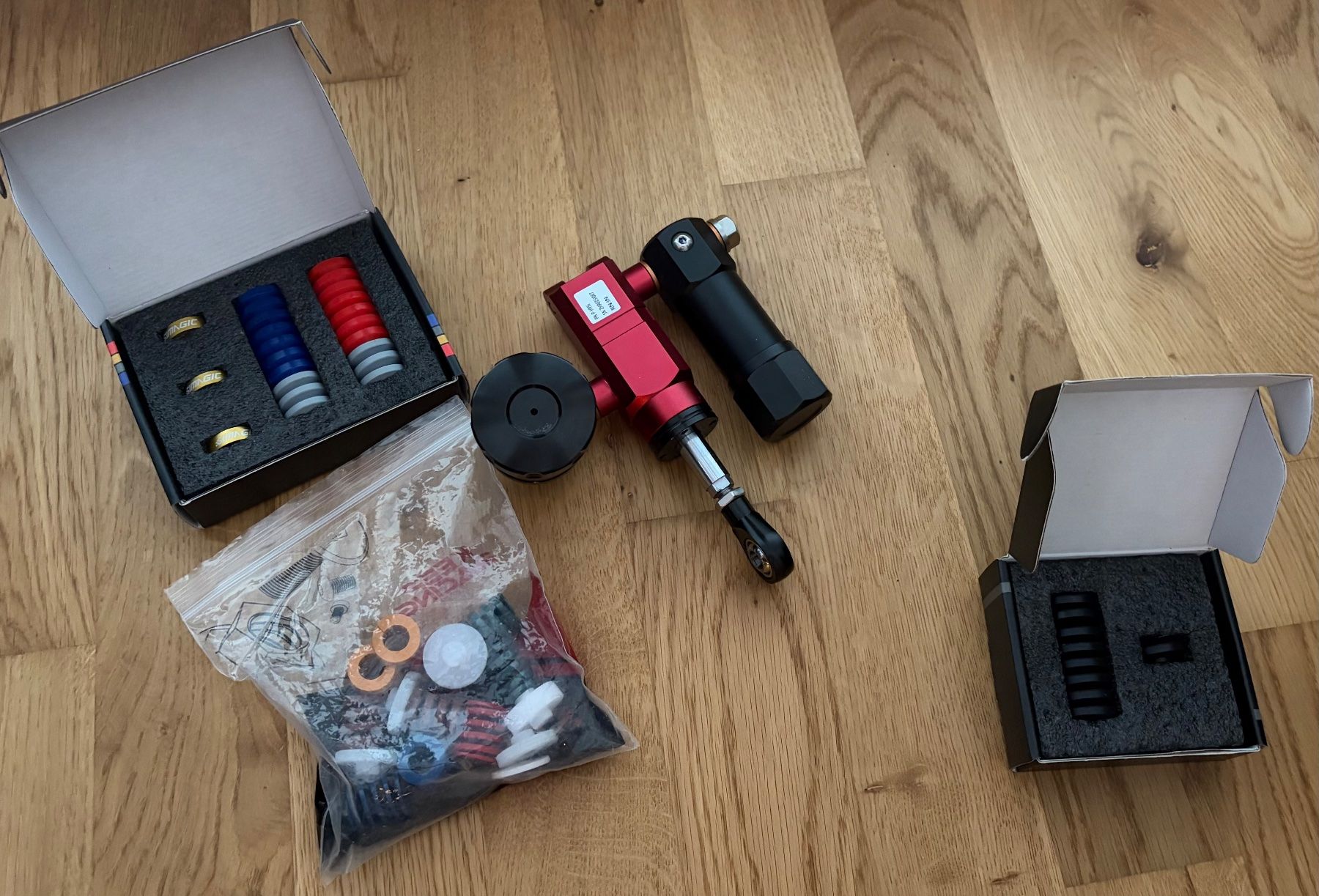 Simagic Controller: Simagic Hydraulic Mod P-HYSi – Nuovo (secondo la descrizione) da Luzern venduto da swisstec2 1