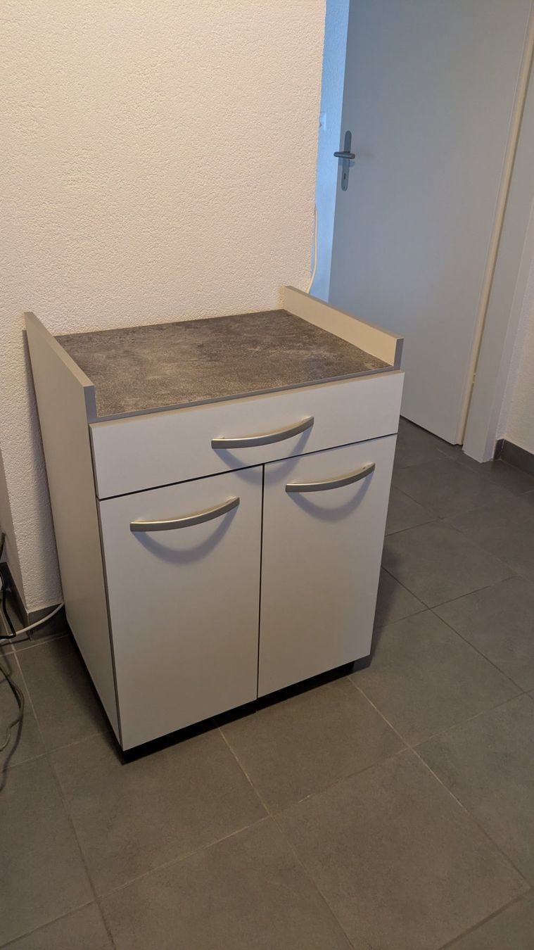 Cucine complete: Meuble micro-ondes – Usato da Estévenens venduto da Rockingirl 1