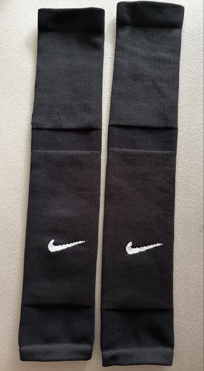 Nike Socken: Nike Stulpen  – Neu (gemäss Beschreibung) aus Reinach BL von Passionata