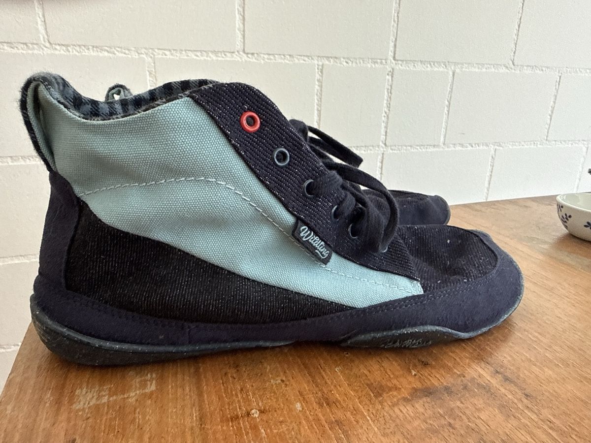 Wildling Chaussures hommes: Barfußschuhe Wildlingschuhe – D'occasion à Emmen par 6032Emmen