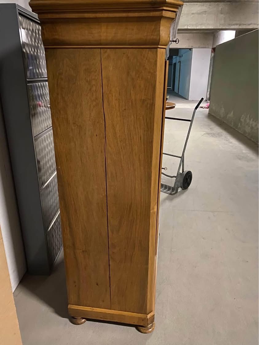 Schränke: Schrank / Chiffoniere fourniert – Gebraucht aus Hindelbank von brm_72zv 4