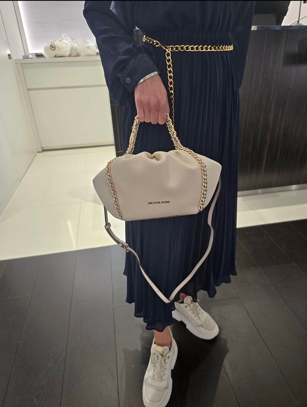 Michael Kors Borse da donna: Michael Kors Tasche light cream – Nuovo e nell'imballaggio originale da Wiedlisbach venduto da Sistershop 5