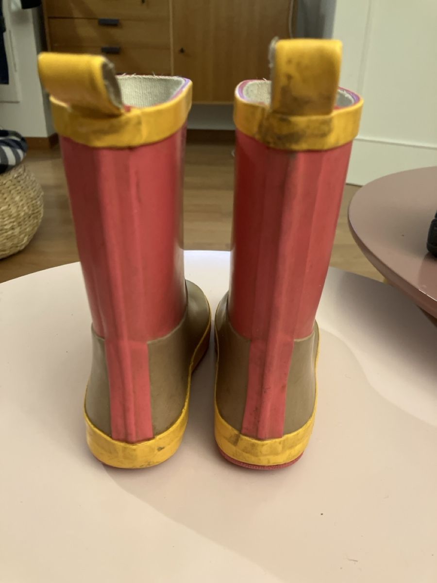 Next Scarpe per ragazzi: Gummistiefel, Grösse 24 – Usato da Winterthur venduto da hirschgeweih 2