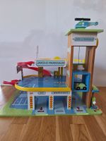 Jako-o Parkhaus aus Holz