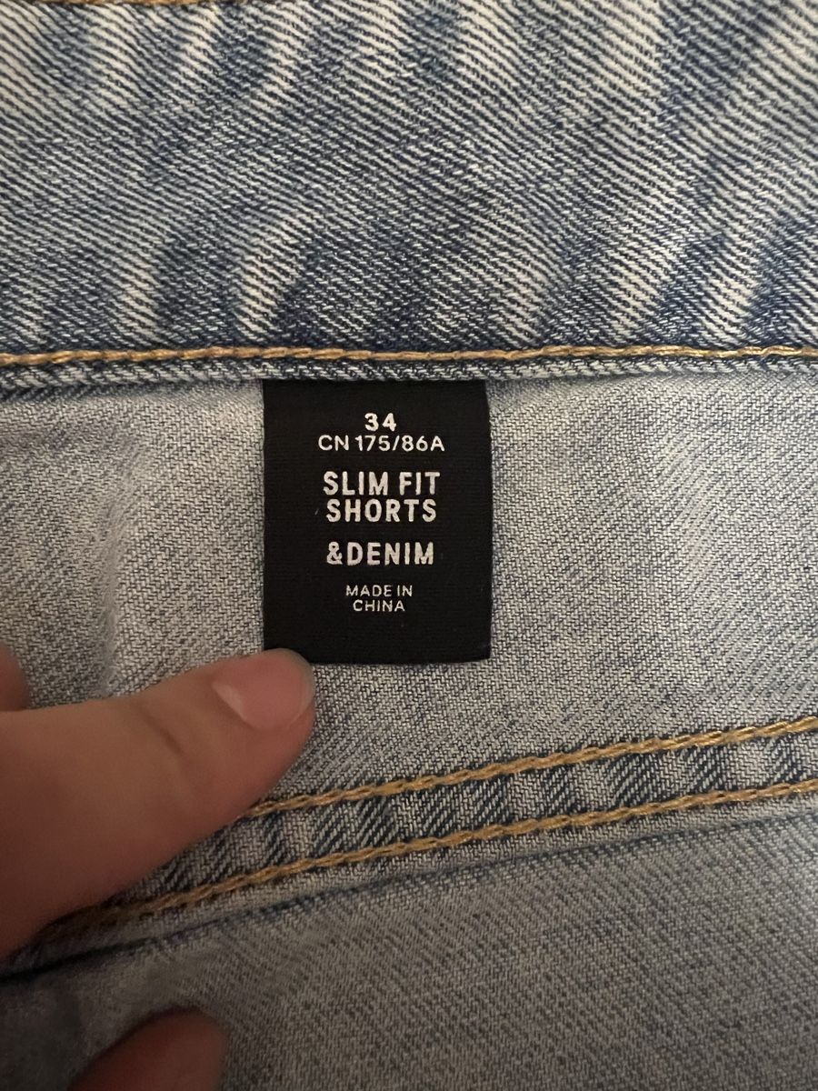 Lotti di vestiti: 3x Hosen/Shorts Gr. 34 – Usato da Toffen venduto da Vanessa_Germann 2