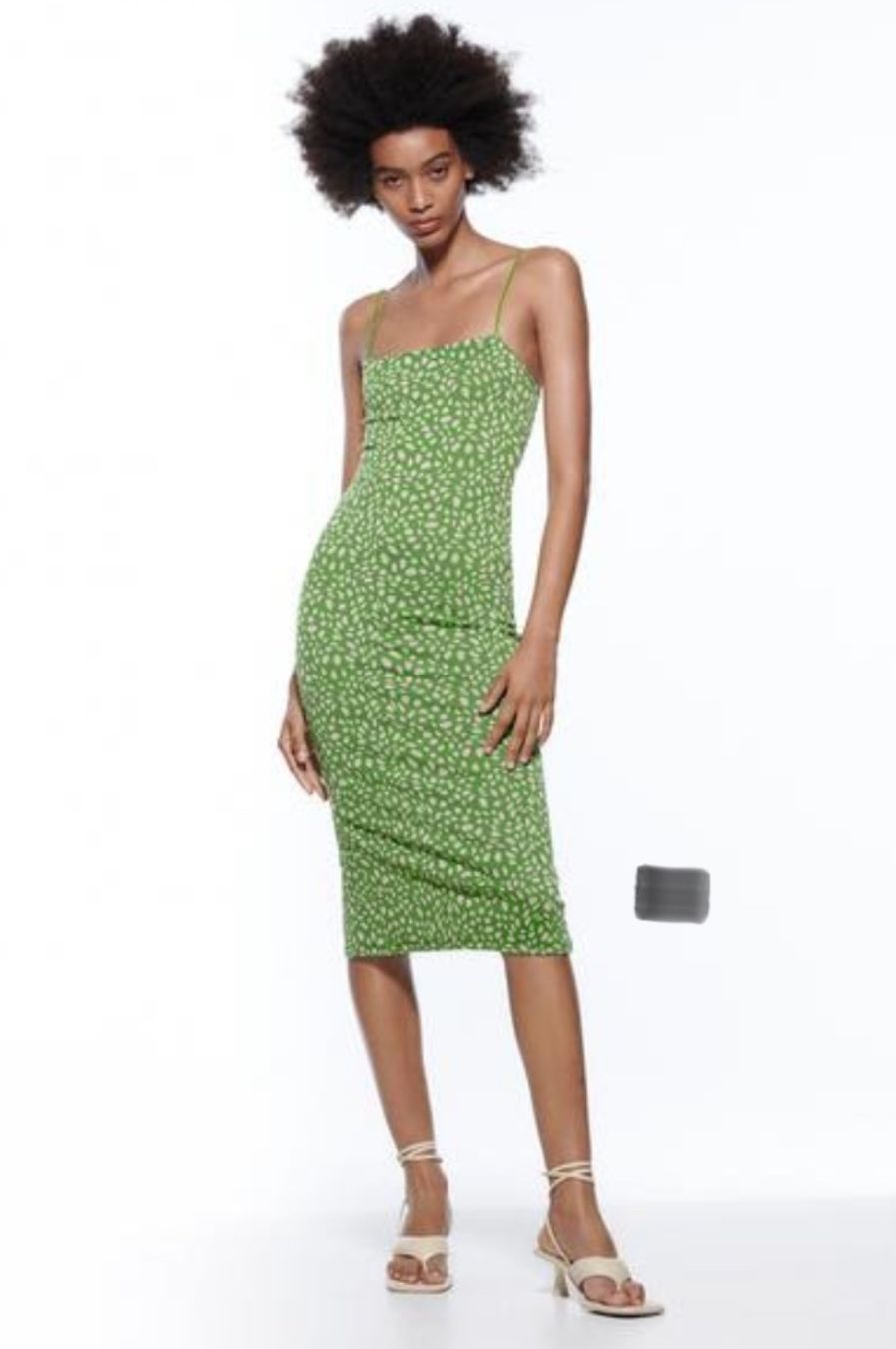 Zara Vestiti: Green Zara summer dress with thin straps – Nuovo (secondo la descrizione) da Zürich venduto da emi_5nw2 2