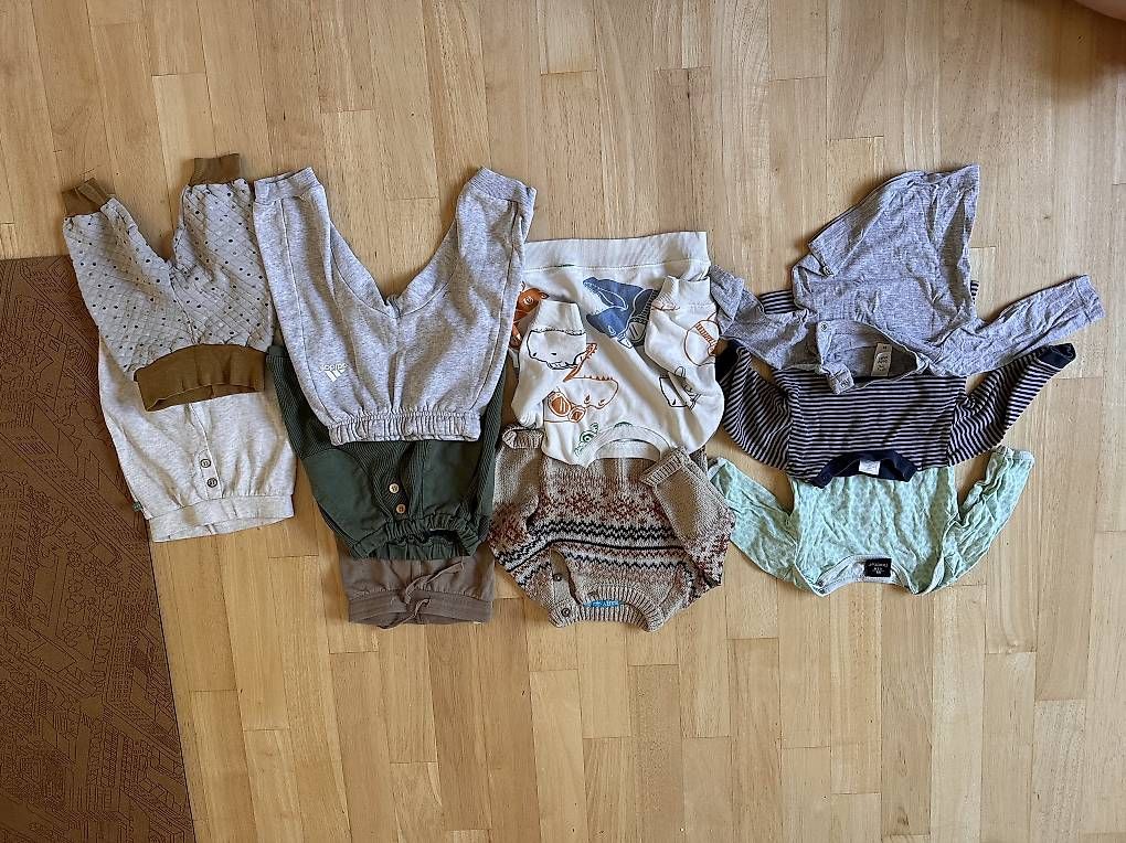 Kleiderpakete & -sets: 10 Teiliges Kleiderpacket 68 – Gebraucht aus Riehen von jac_f2nl