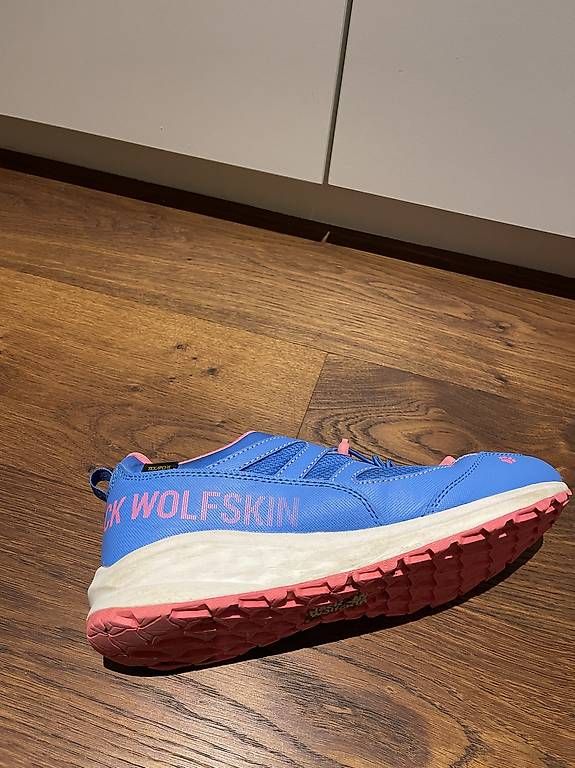 Scarpe per ragazzi: Wanderschuhe Jack Wolfskin – Usato da Oftringen venduto da Kretamall 1