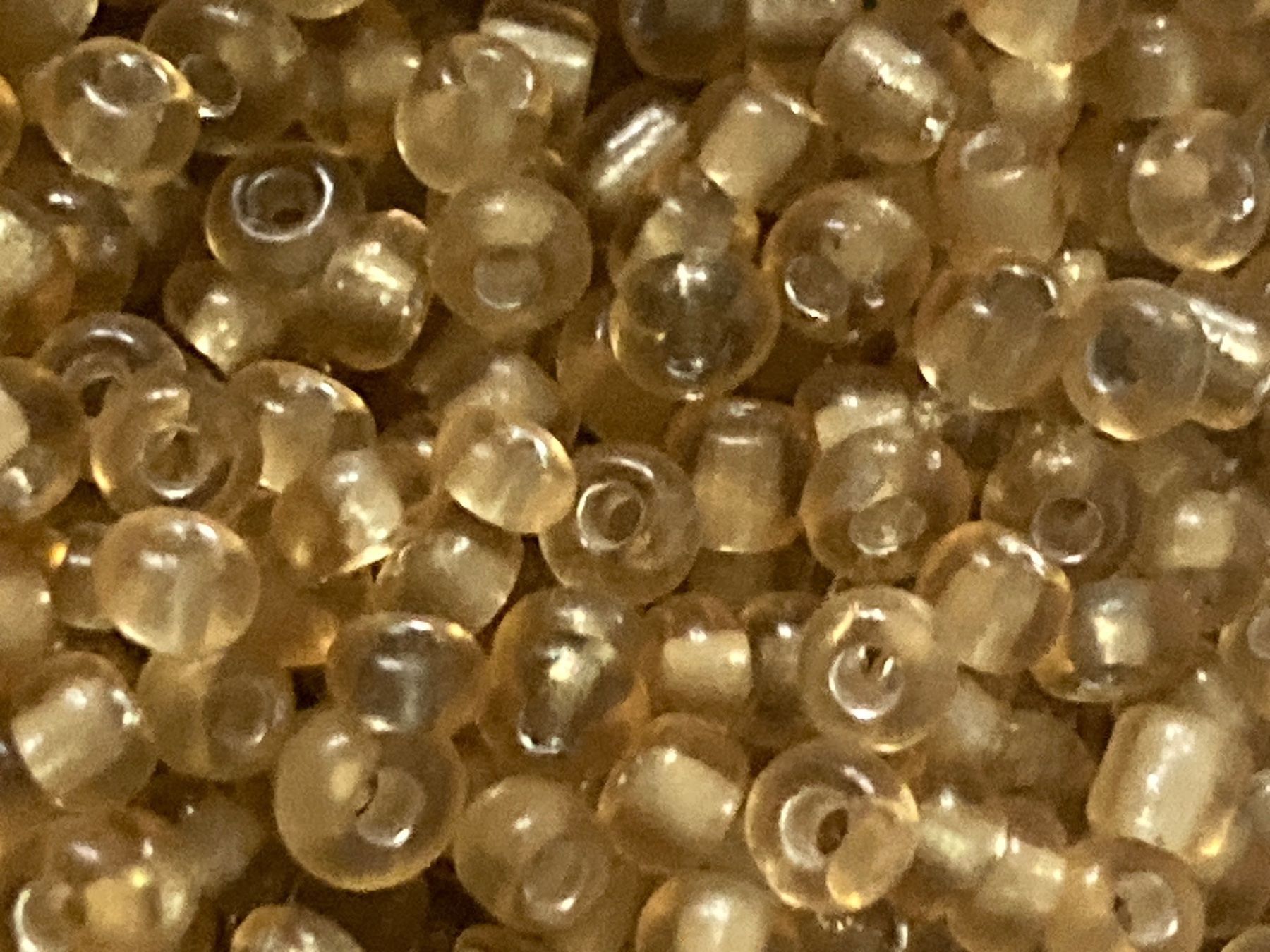 Perle (finte): Rocailles Perlen GOLD 150 g – Nuovo (secondo la descrizione) da Erlach venduto da Schaliko